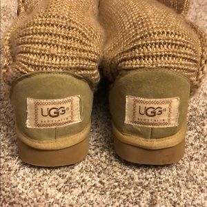 UGG Shoes - UGG Classic Cardy Boots Tan Size 6 UGG Shoes - UGG Classic Cardy Boots Tan Size 6